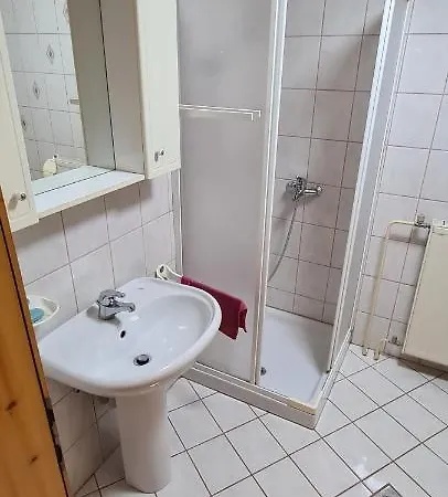 Apartma Vidic * Гозд-Мартулек